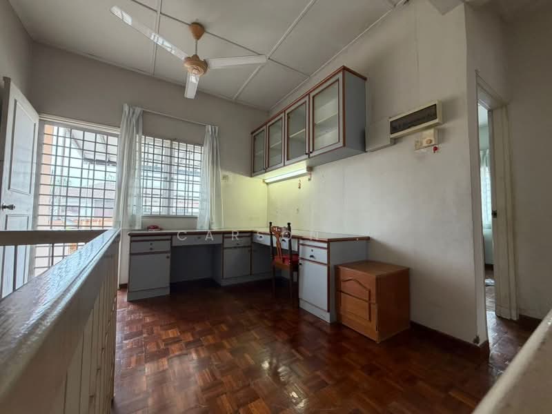 Rumah Berkembar untuk Dijual di Taman Delima 2 (Tebrau) - Carson . - Study - PropertyGuru.com.my