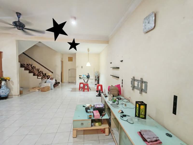 Terraced House for Sale in Bandar Puteri Puchong (Puchong) - Shannon Soo - Living Room - PropertyGuru.com.my