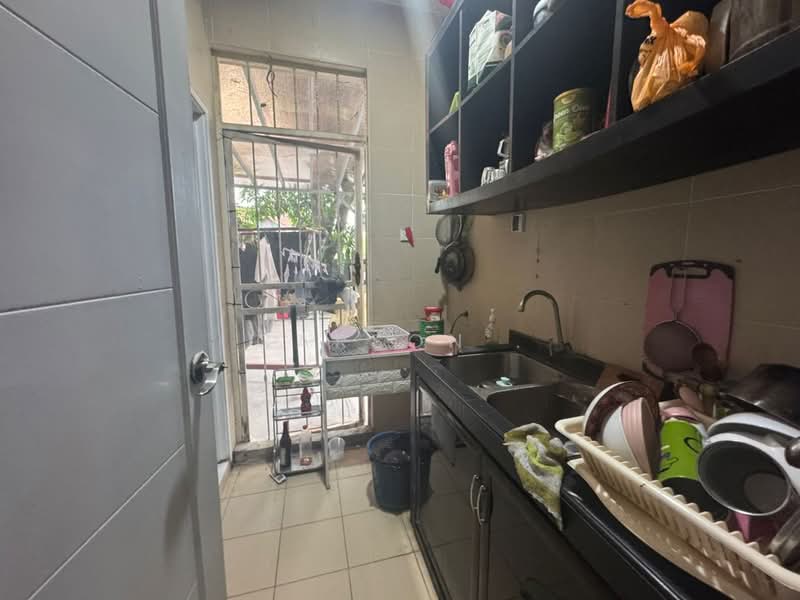 Cluster House for Sale in Taman Austin Heights (Tebrau) - Carson . - Kitchen - PropertyGuru.com.my