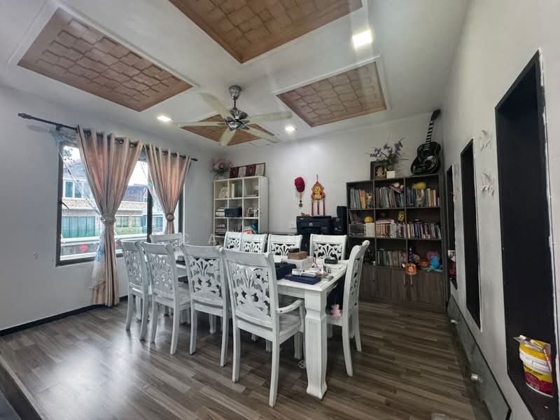 Cluster House for Sale in Taman Austin Heights (Tebrau) - Carson . - Dining Room - PropertyGuru.com.my