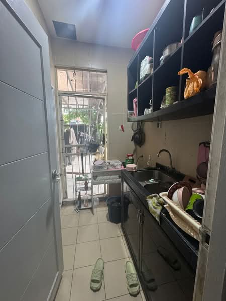 Cluster House for Sale in Taman Austin Heights (Tebrau) - Carson . - Kitchen - PropertyGuru.com.my