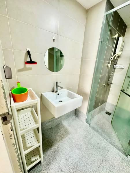Kediaman Servis untuk Dijual di Solstice @ Pan'gaea - Luwis Ling - Bathroom - PropertyGuru.com.my