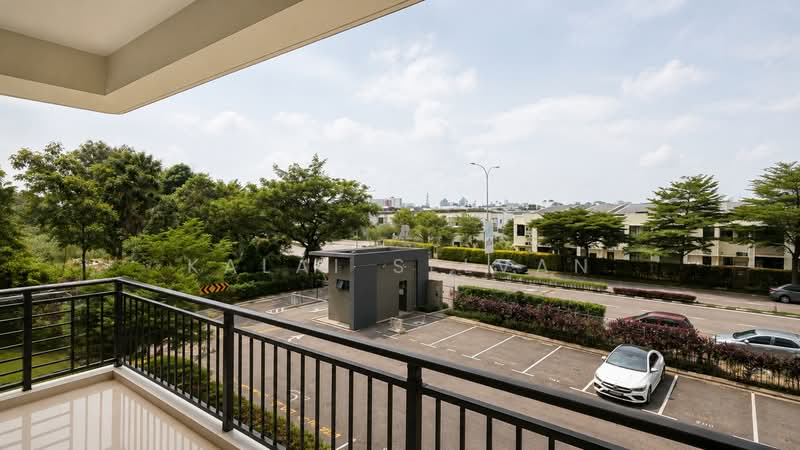 Apartment for Sale at Country Garden Central Park - Kalai Selvan - Balcony - PropertyGuru.com.my