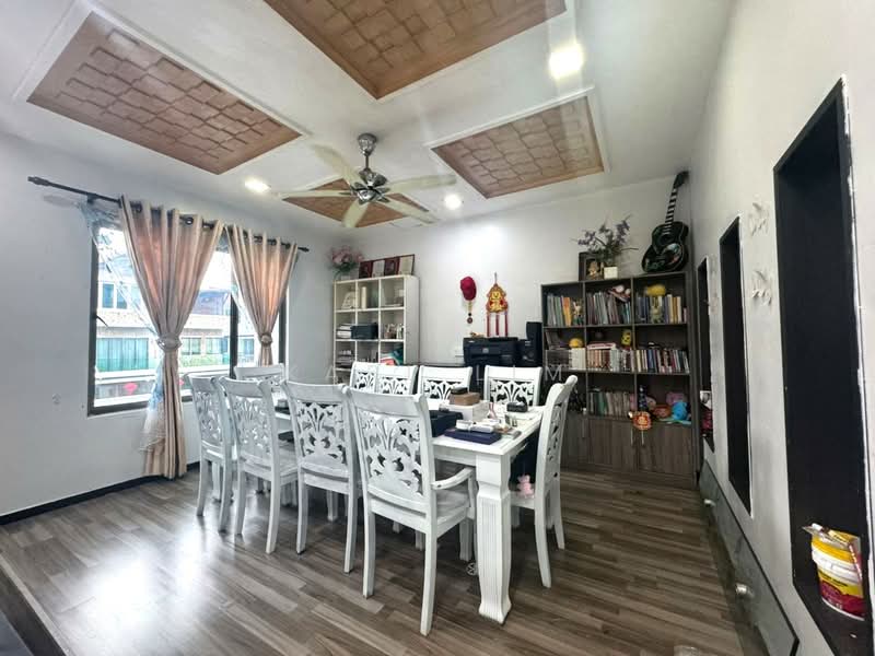 Cluster House for Sale in Austin Heights (Tebrau) - Karl Lim - Dining Room - PropertyGuru.com.my
