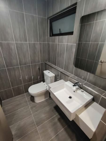 Service Residence for Rent at The Pulse Residence - Jeffrey Yap - Bathroom - PropertyGuru.com.my