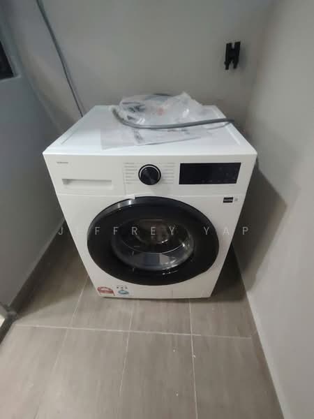 Service Residence for Rent at The Pulse Residence - Jeffrey Yap - Interior - PropertyGuru.com.my