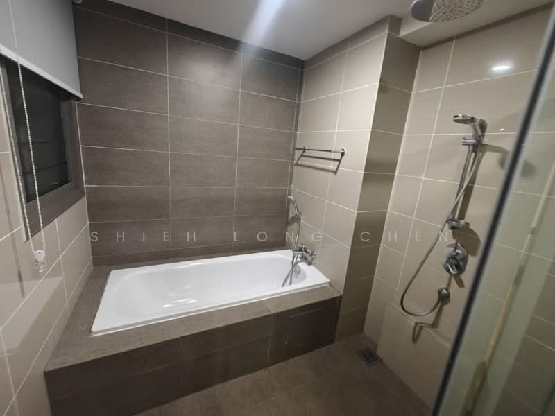 Condominium for Rent at Iskandar Residences - Shieh Long Chen - Bathroom - PropertyGuru.com.my