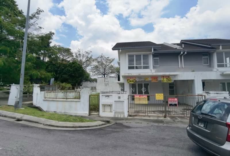 Rumah Berkembar untuk Dijual di Puchong (Selangor) - A Chong - Exterior - PropertyGuru.com.my