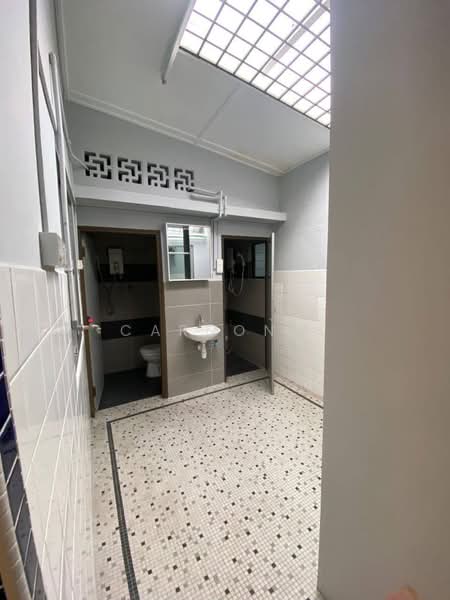 Rumah Teres 1-Tingkat untuk Dijual di Taman Abad (Johor Bahru) - Carson . - Bathroom - PropertyGuru.com.my