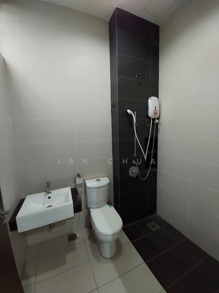 Semi-Detached House for Sale in Johor Bahru (Johor) - Ian Chua - Bathroom - PropertyGuru.com.my