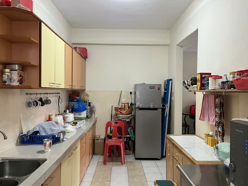 Condominium for Sale at Menara Menjalara - Bzenz Yeo - Kitchen - PropertyGuru.com.my