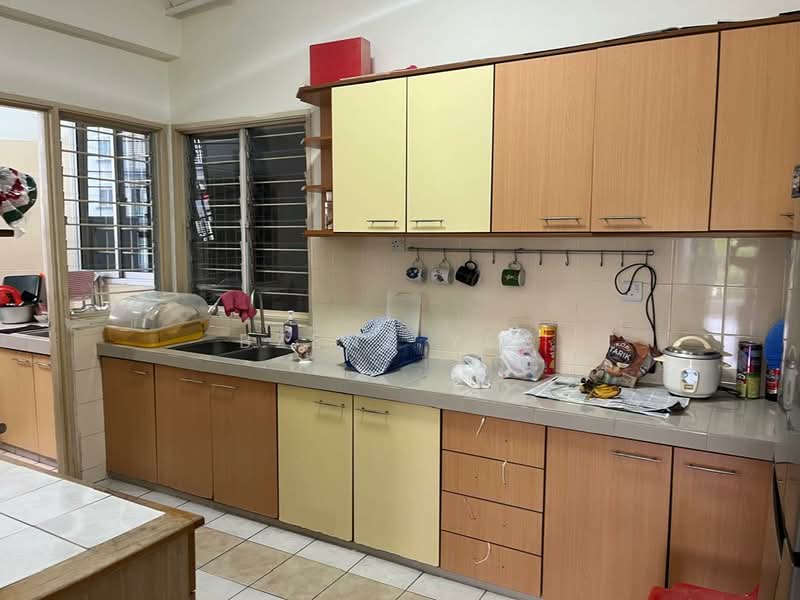 Condominium for Sale at Menara Menjalara - Bzenz Yeo - Kitchen - PropertyGuru.com.my