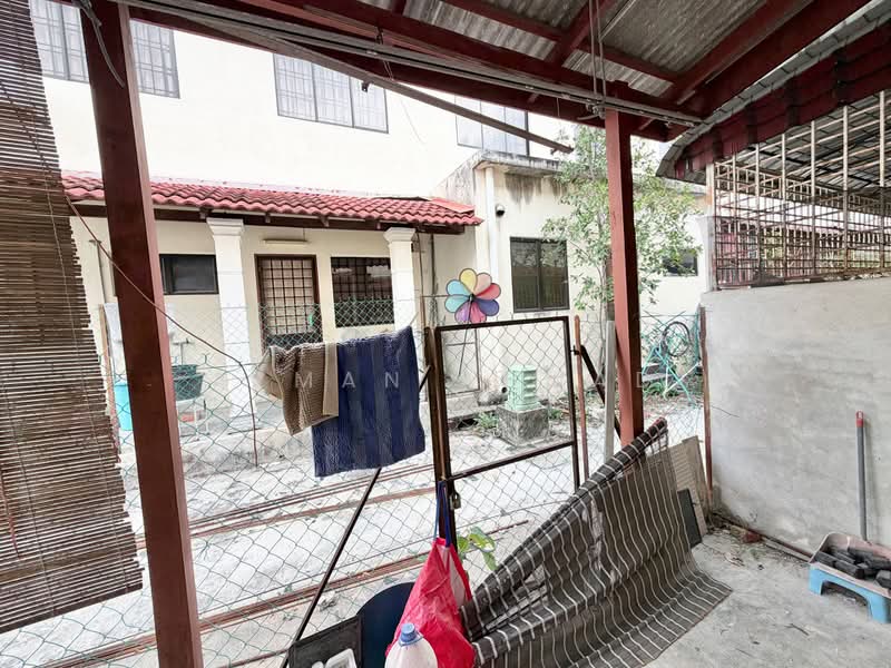 2-storey Terraced House for Sale in Bandar Nusa Rhu (Shah Alam) - Azman Ahmad - PropertyGuru.com.my