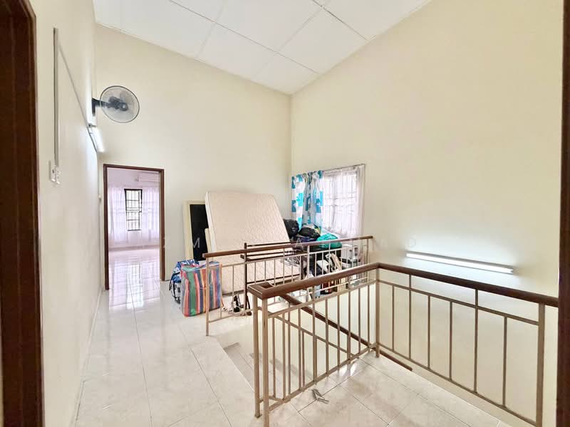 2-storey Terraced House for Sale in Bandar Nusa Rhu (Shah Alam) - Azman Ahmad - PropertyGuru.com.my