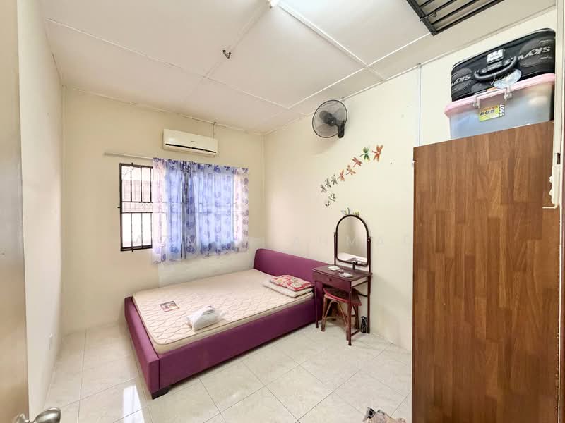 2-storey Terraced House for Sale in Bandar Nusa Rhu (Shah Alam) - Azman Ahmad - PropertyGuru.com.my