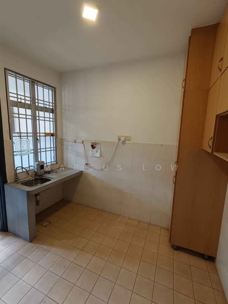 2-storey Terraced House for Sale in Taman Puchong Hartamas (Puchong) - Marcus Low - Kitchen - PropertyGuru.com.my