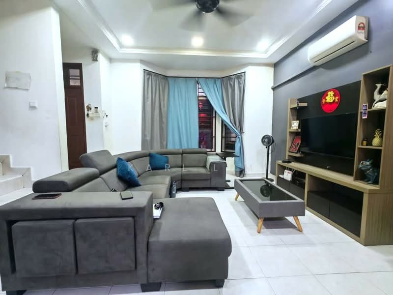 Rumah Teres 2-Tingkat untuk Dijual di Taman Nusa Bestari (Iskandar Puteri (Nusajaya)) - Karl Lim - Living Room - PropertyGuru.com.my