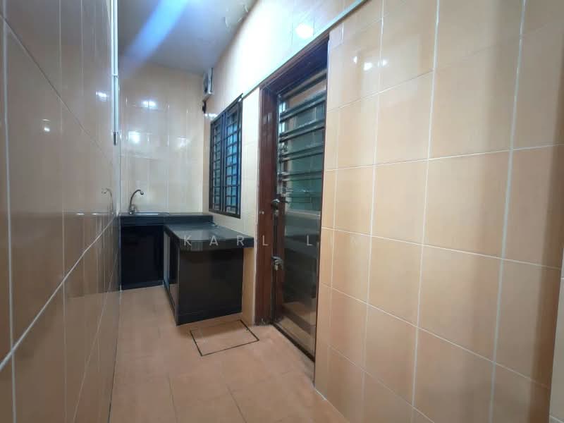 Rumah Teres 2-Tingkat untuk Dijual di Taman Nusa Bestari (Iskandar Puteri (Nusajaya)) - Karl Lim - Kitchen - PropertyGuru.com.my