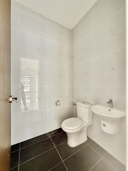 Semi-Detached House for Sale in Taman Ekoflora (Johor Bahru) - Khoo . - PropertyGuru.com.my