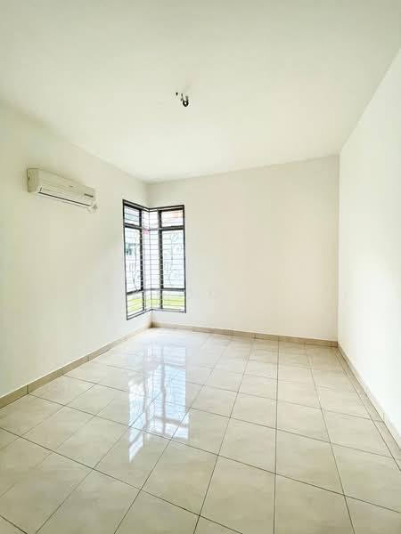 Rumah Berkembar untuk Dijual di Taman Mount Austin (Tebrau) - Khoo . - PropertyGuru.com.my