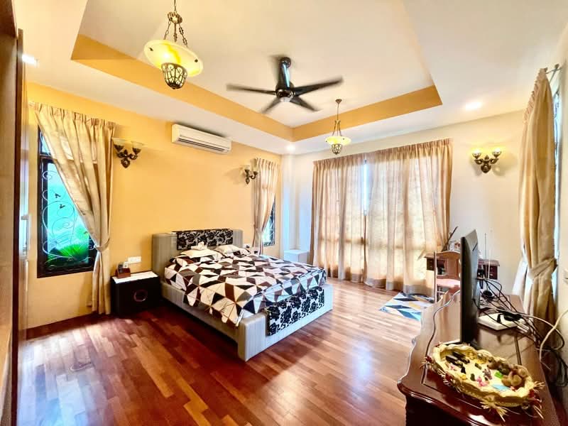 Bungalow House untuk Dijual di Shah Alam (Selangor) - Firdaus N - Bedroom - PropertyGuru.com.my