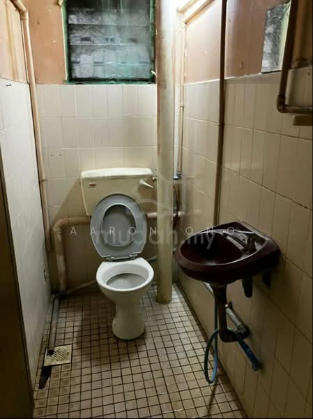 Rumah Flat untuk Dijual di Seksyen 2 Wangsa Maju Flat - Aaron Ong - Bathroom - PropertyGuru.com.my
