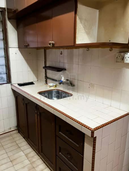 Rumah Flat untuk Dijual di Seksyen 2 Wangsa Maju Flat - Aaron Ong - Kitchen - PropertyGuru.com.my