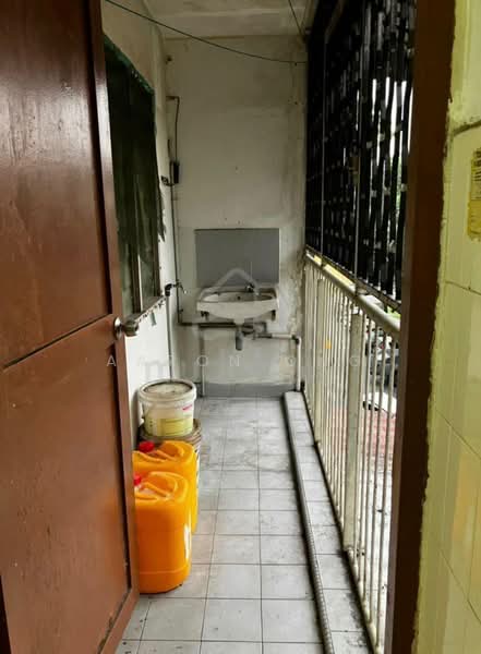 Rumah Flat untuk Dijual di Seksyen 2 Wangsa Maju Flat - Aaron Ong - Balcony - PropertyGuru.com.my