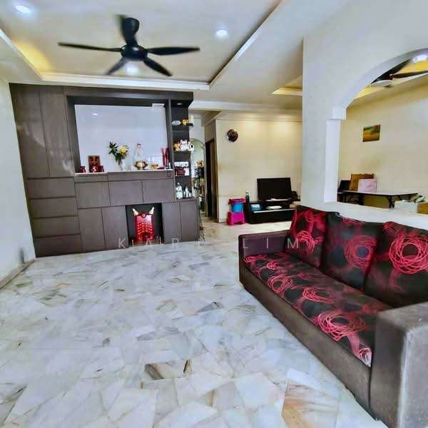 Rumah Teres 2-Tingkat untuk Dijual di Taman Desa Jaya (Johor Bahru) - Karl Lim - Living Room - PropertyGuru.com.my