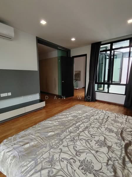 Rumah Teres 2-Tingkat untuk Disewa di Senibong (Permas Jaya) - Jordan Wong - Bedroom - PropertyGuru.com.my