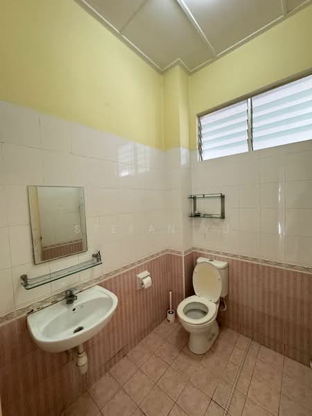 Rumah Teres 1-Tingkat untuk Dijual di Skudai (Johor) - Stefan Yu - Bathroom - PropertyGuru.com.my