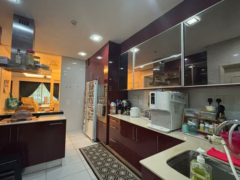 Rumah Teres 2.5-Tingkat untuk Dijual di Putra Heights (Subang Jaya) - Stella Sum - Dry Kitchen - PropertyGuru.com.my