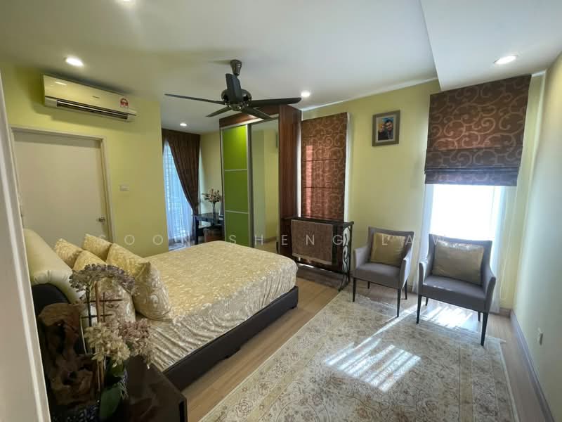 Rumah Teres 3-Tingkat untuk Dijual di Taman Nadayu 92 (Kajang) - Soon Sheng Law - Bedroom - PropertyGuru.com.my