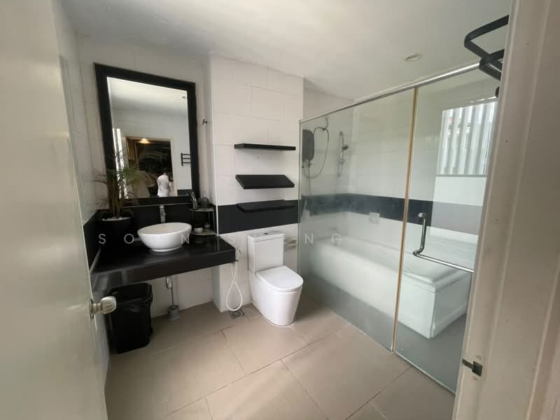Rumah Teres 3-Tingkat untuk Dijual di Taman Nadayu 92 (Kajang) - Soon Sheng Law - Bathroom - PropertyGuru.com.my