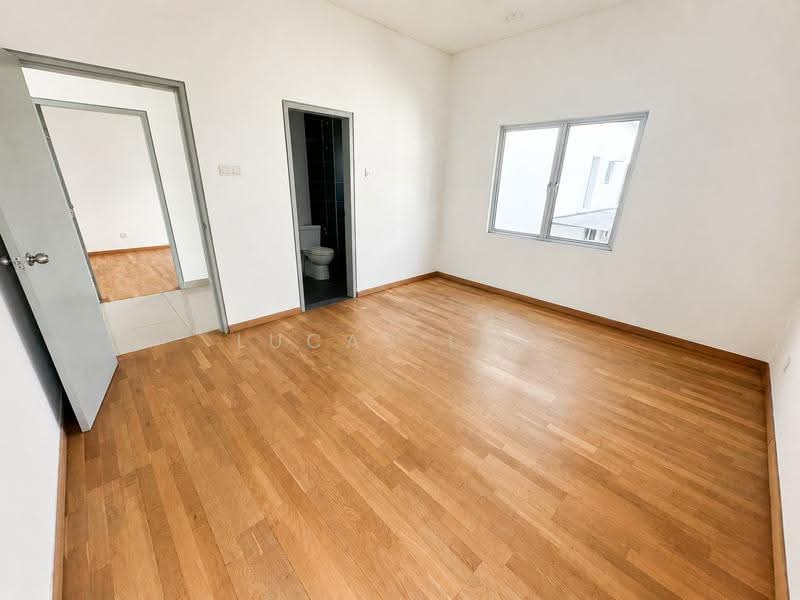 Semi-Detached House for Sale in Bandar Seri Coalfields (Sungai Buloh) - Lucas Loh - Interior - PropertyGuru.com.my