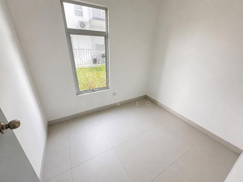 Semi-Detached House for Sale in Bandar Seri Coalfields (Sungai Buloh) - Lucas Loh - Interior - PropertyGuru.com.my