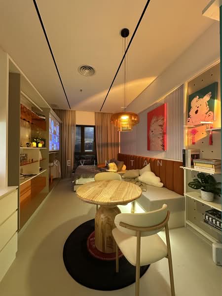 Kediaman Servis untuk Dijual di Summer Suites - Residensi Bukit Meldrum - Kevin Tan - Living Room - PropertyGuru.com.my
