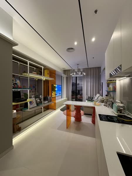 Kediaman Servis untuk Dijual di Summer Suites - Residensi Bukit Meldrum - Kevin Tan - Living Room - PropertyGuru.com.my