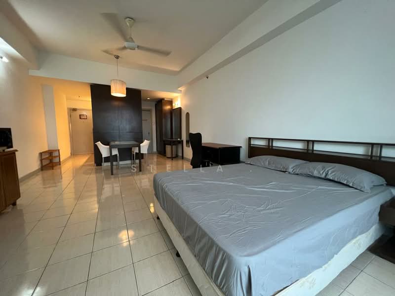 Kediaman Servis untuk Dijual di Amcorp Serviced Suites - Stella . - Bedroom - PropertyGuru.com.my
