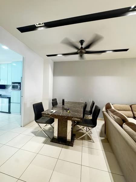 2.5-storey Terraced House for Rent in Taman Scientex Senai (Senai) - Stella Chia - Dining Room - PropertyGuru.com.my