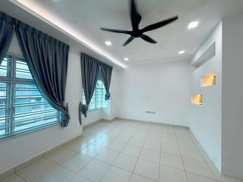 2.5-storey Terraced House for Rent in Taman Scientex Senai (Senai) - Stella Chia - Interior - PropertyGuru.com.my