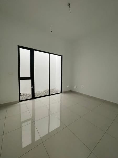 Rumah Berkembar untuk Dijual di Rawang (Selangor) - Andy Yap - PropertyGuru.com.my