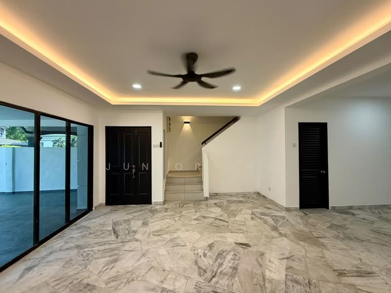 2-storey Terraced House for Sale in Bandar Country Homes (Rawang) - Junior Ong - Living Room - PropertyGuru.com.my