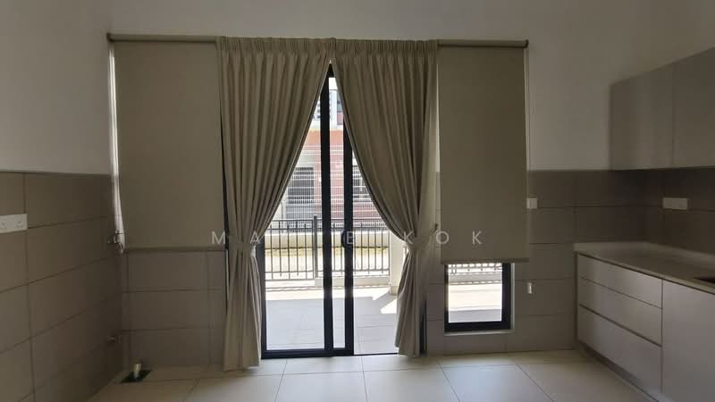 Rumah Teres untuk Disewa di Sungai Buloh (Selangor) - Maple Kok - Kitchen - PropertyGuru.com.my