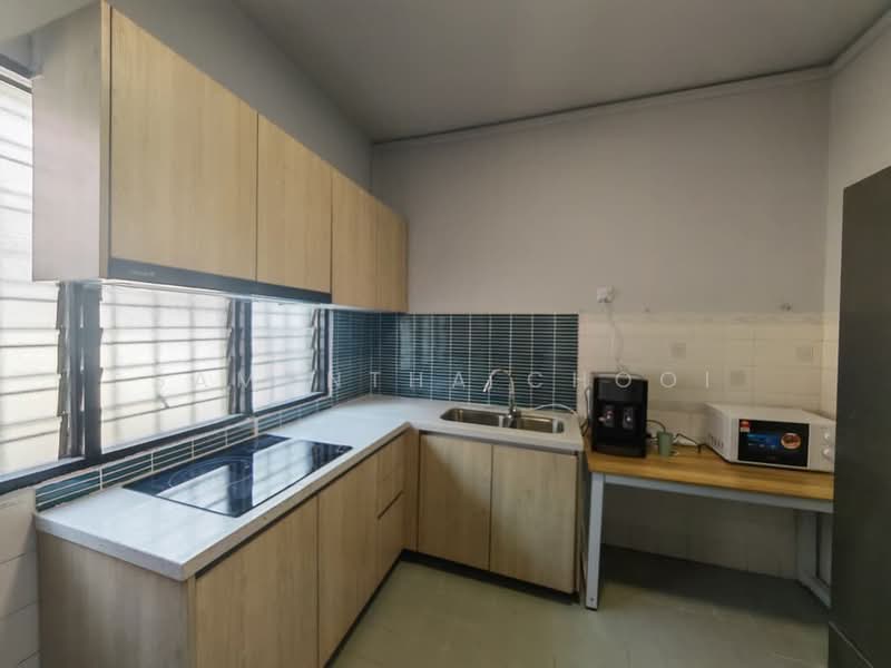 2-storey Terraced House for Rent in Bandar Kinrara Seksyen 1 (Bandar Kinrara) - Samantha Chooi - Kitchen - PropertyGuru.com.my