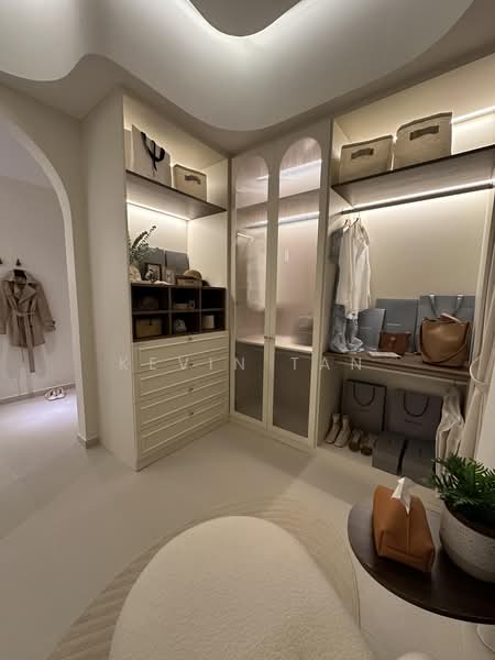 Kediaman Servis untuk Dijual di Summer Suites - Residensi Bukit Meldrum - Kevin Tan - Interior - PropertyGuru.com.my