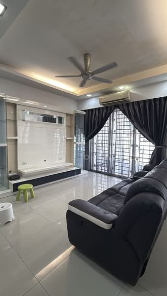 Rumah Teres 2-Tingkat untuk Dijual di Kemuning Utama (Shah Alam) - Kenjjo Yeo - Living Room - PropertyGuru.com.my