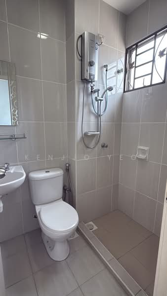 Rumah Teres 2-Tingkat untuk Dijual di Kemuning Utama (Shah Alam) - Kenjjo Yeo - Bathroom - PropertyGuru.com.my