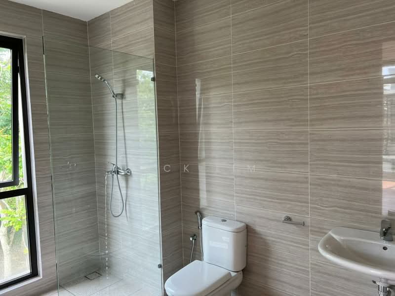 Bungalow House untuk Dijual di Kota Kemuning (Shah Alam) - Jack Lim - Bathroom - PropertyGuru.com.my