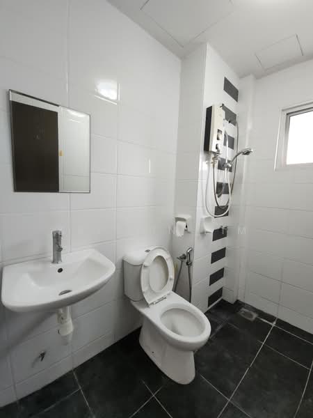 Condominium for Sale at Lagoon Suites - Krystin Lim - PropertyGuru.com.my